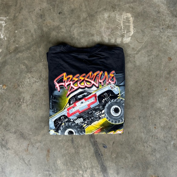 Vintage Chevy trucks tee - Picture 4 of 4